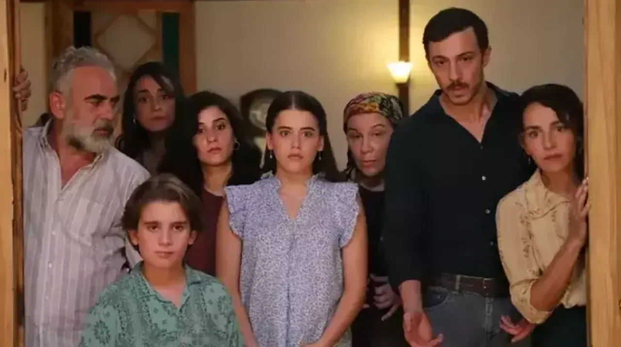 Başrolleri değişmişti, yönetim ikilemde kaldı: Cennetin Çocukları dizisi final mi yapacak?