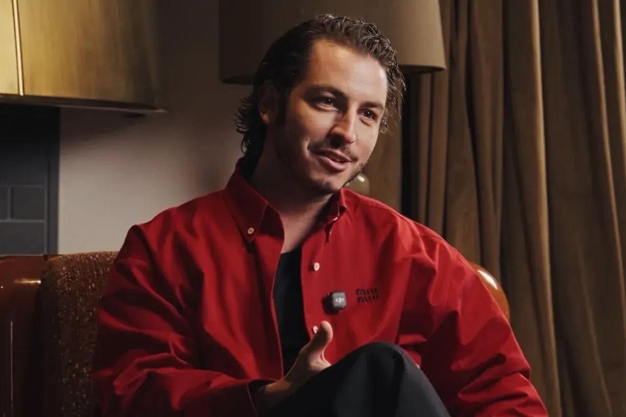 Boran Kuzum İstanbul’u terk etti! Los Angeles’a yöneldi