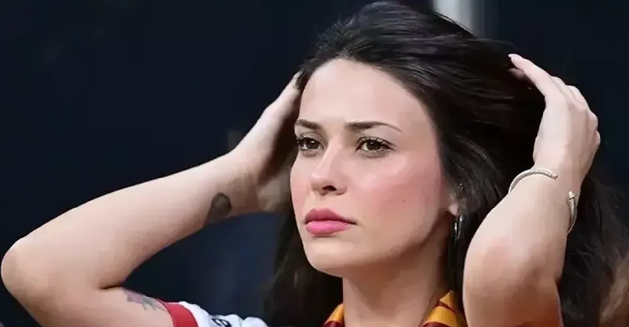 Devrim Özkan'ın paylaşımı yeni aşkını ele verdi! Özkan'ın voleybolcu sevgilisi Trevor Clevenot kimdir, kaç yaşında?