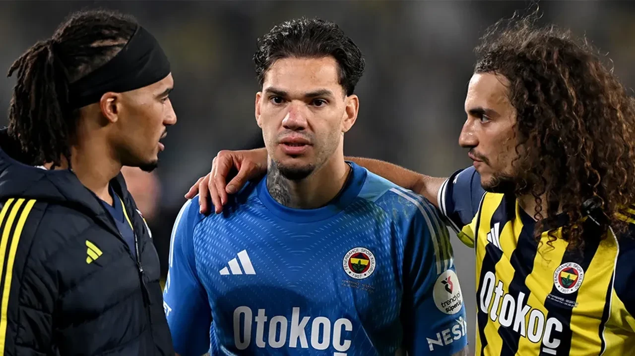 Fenerbahçe'de Ederson operasyonu! Suudi Arabistan devi devreye girdi: Sözleşmesindeki madde dikkat çekti