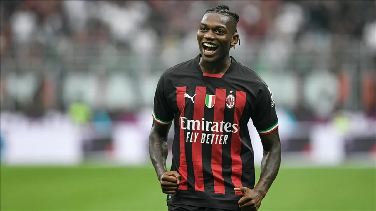 Galatasaray'da Rafael Leao sesleri! Taraftarı sevindirecek haber geldi: Milan ile tüm ipler koptu