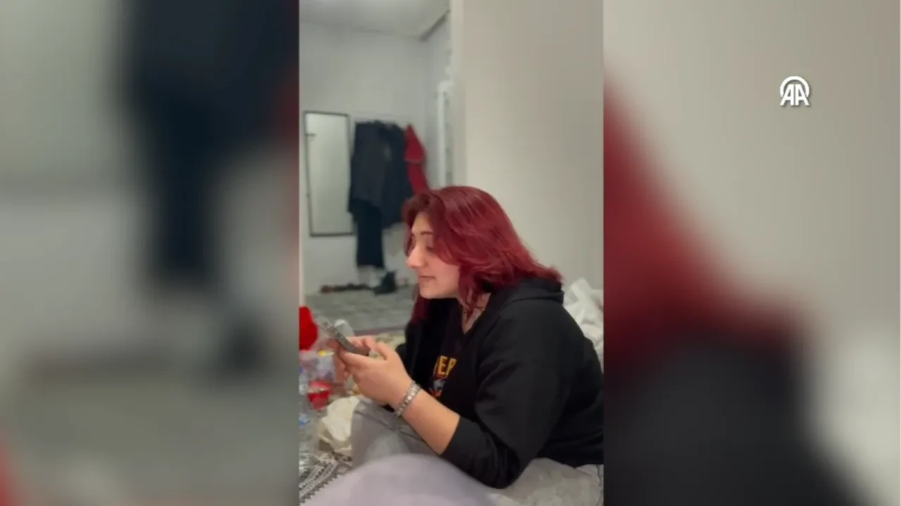 Güzelleşmek için girdiği hastaneden cenazesi çıktı! 23 yaşındaki genç kadın ameliyattan sonra uyanmadı