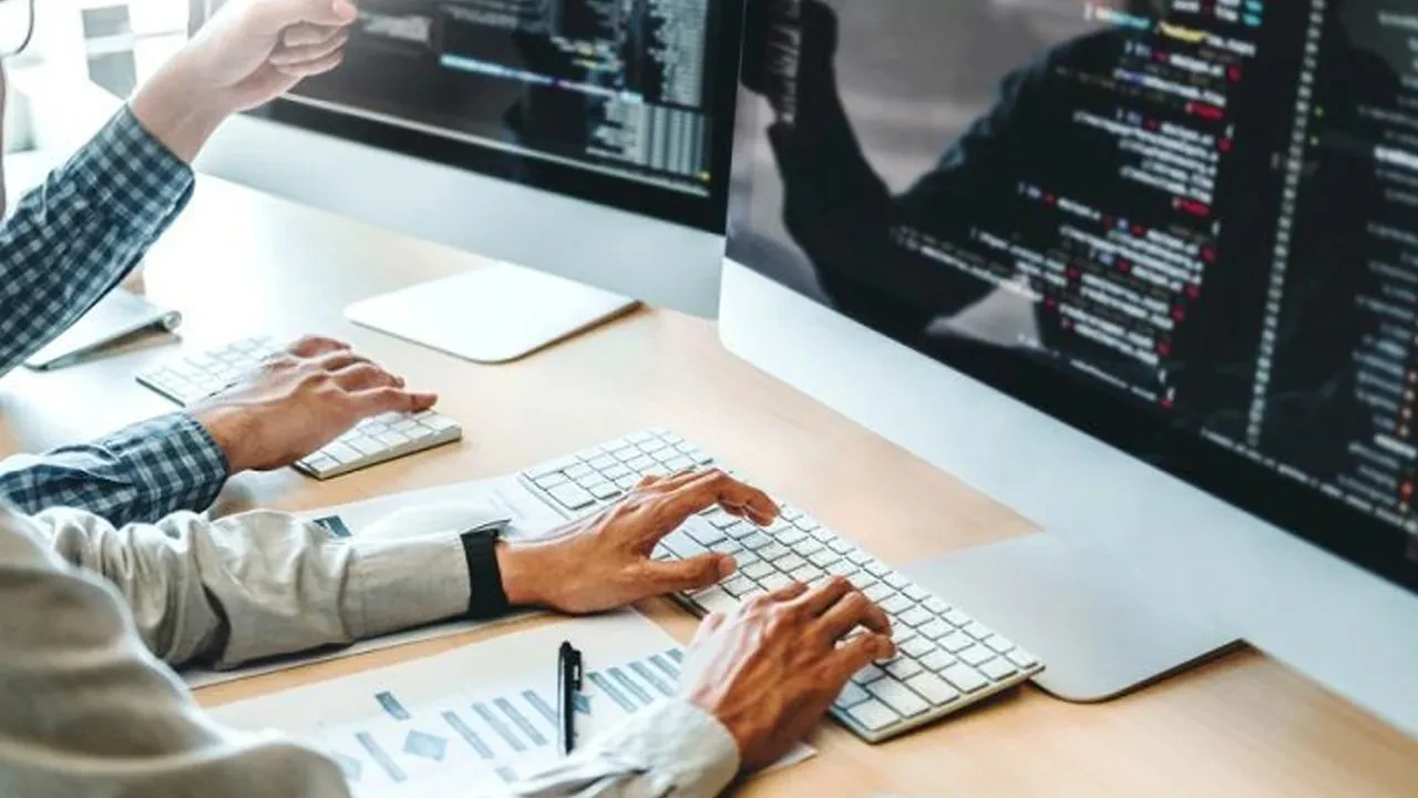 Hizmet ihracatında vergi sıfırlandı! Kazancını Türkiye'ye getiren vergi ödemeyecek 