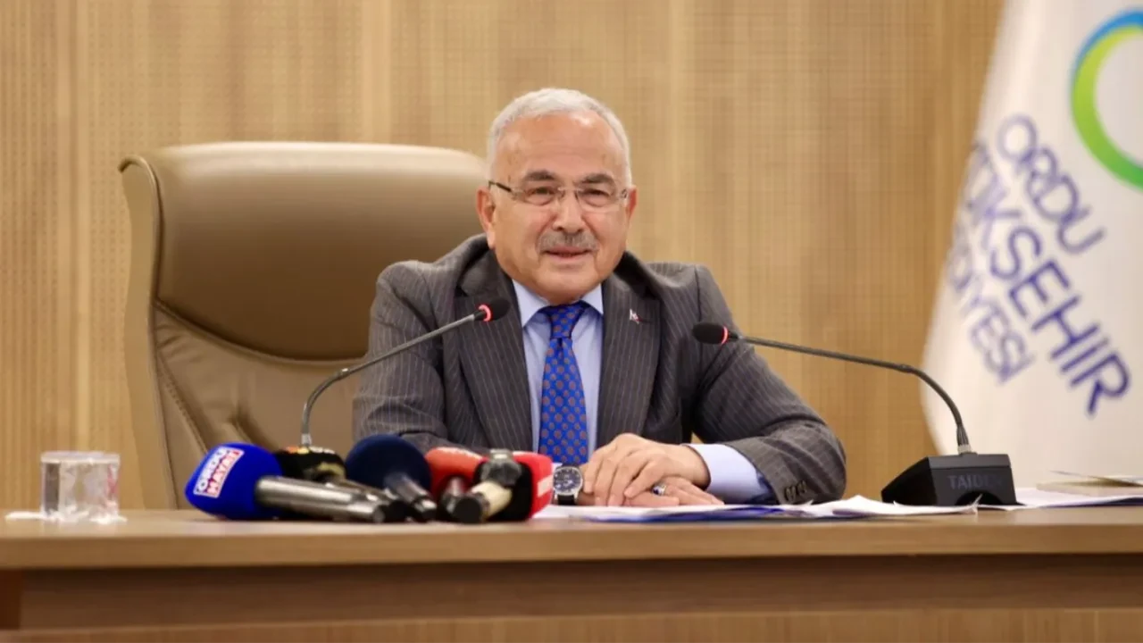 Ordu Büyükşehir Belediye Başkanı Mehmet Hilmi Güler hastaneye kaldırıldı