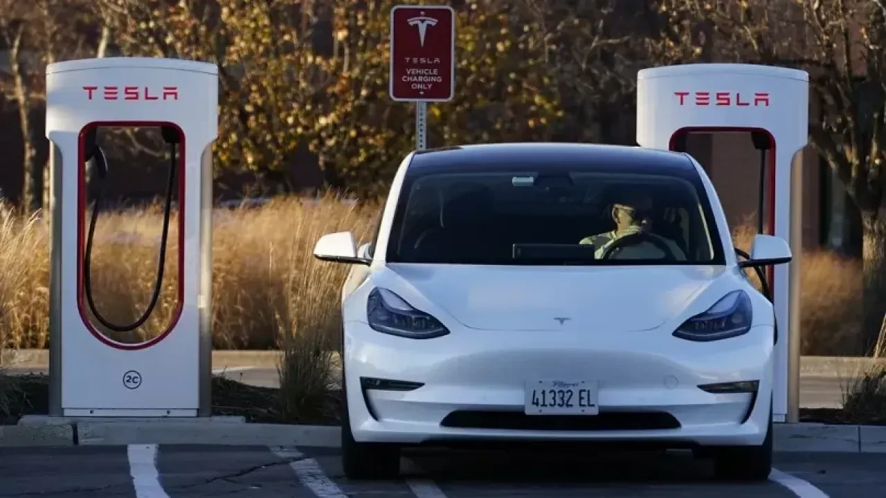 Tesla Supercharger ücretleri zamlandı: İşte yeni tarife