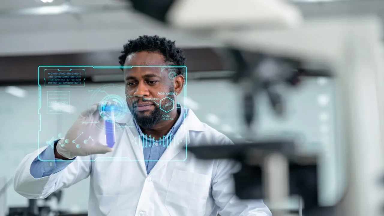 Yapay zeka doktorlardan daha başarılı olabilir mi? Uzmanlar artıları ve eksileri değerlendiriyor