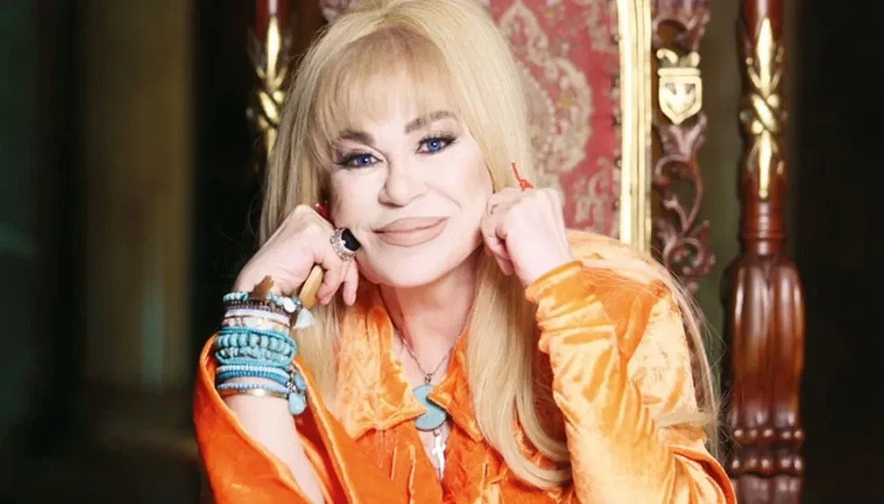 Yürümekte zorlanan Zerrin Özer aylar sonra ilk kez böyle görüntülendi! 