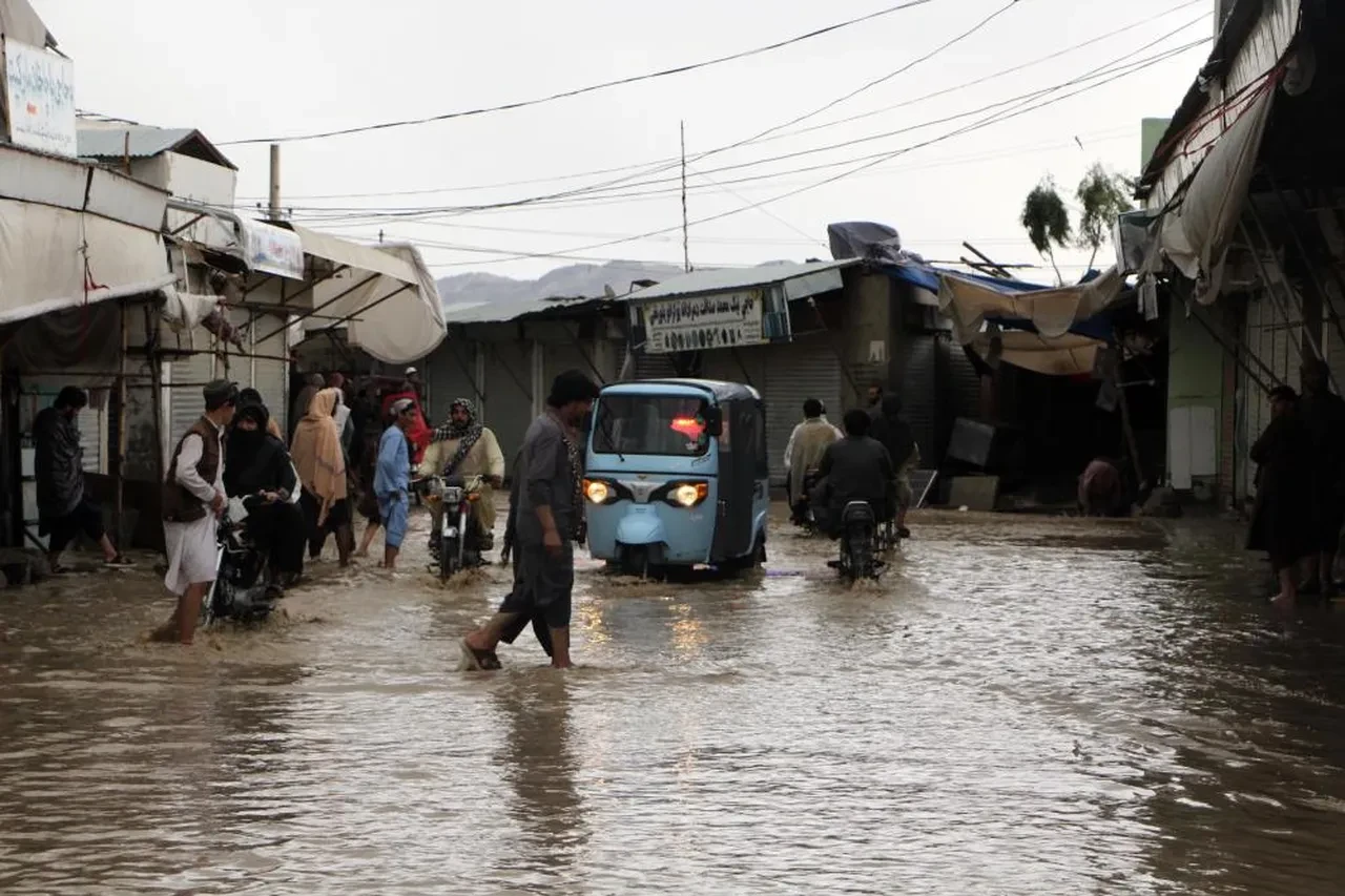 Afganistan'da sel felaketi: Onlarca kişi öldü, yaralandı, 2 binden fazla ev yıkıldı