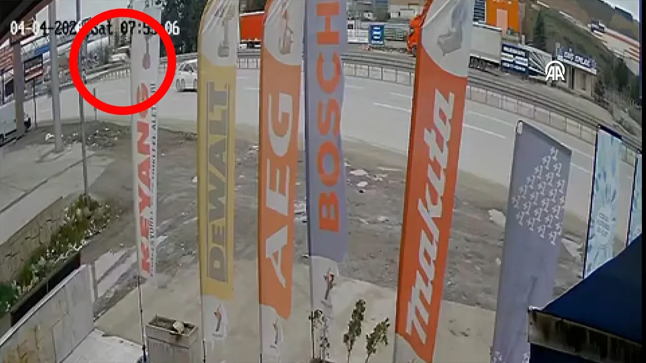 Ankara'da 5 kişinin can verdiği feci kaza kamerada! Olay anı görüntüleri ortaya çıktı