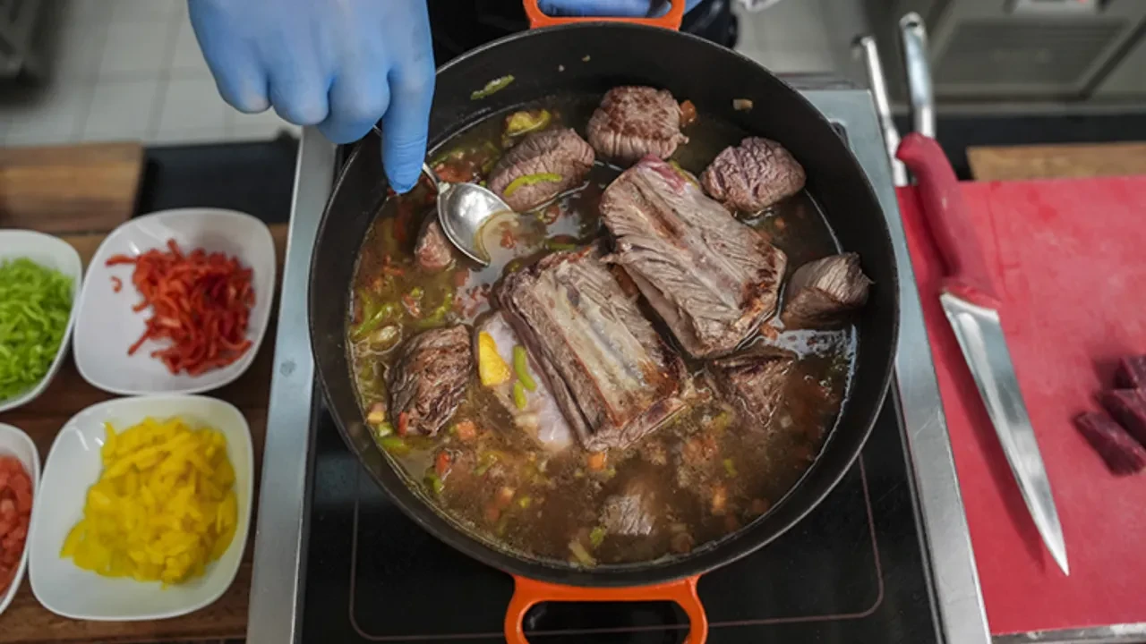 Dünyanın en lezzetli et yemekleri seçildi! Türkiye’den bu yemeklerimiz de listeye girdi