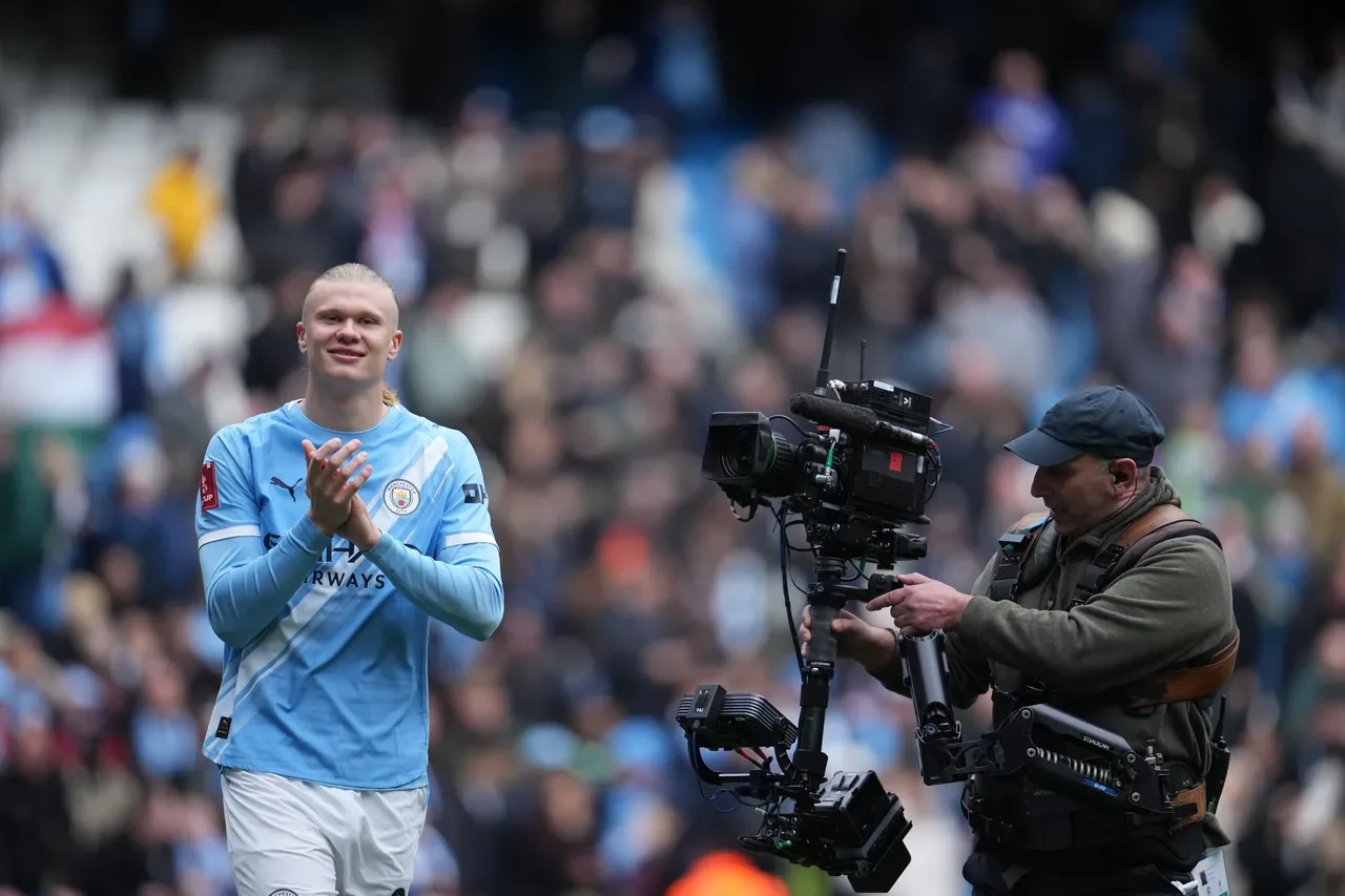 Manchester City, FA Cup'ta Liverpool'u 4 golle geçti