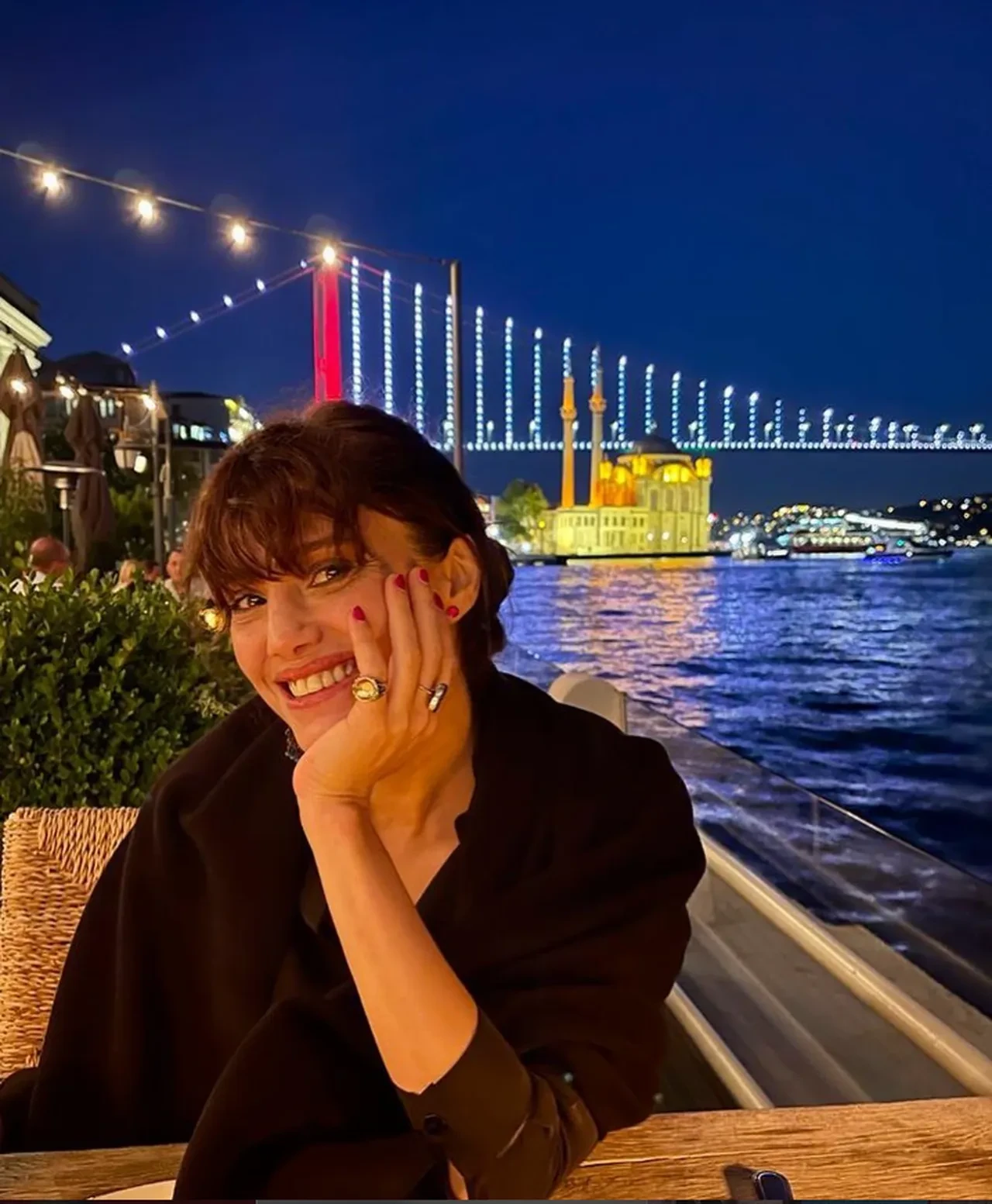 Meryem Uzerli'den sonra Yabancı Damat'ın Nazlı'sı Nehir Erdoğan da tükenmişlik sendromuna yakalandı! 