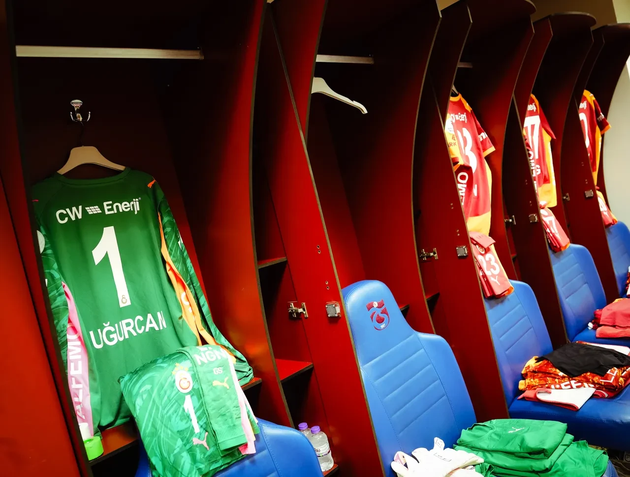 Trabzonspor maçı öncesinde Okan Buruk'tan şampiyonluk hesapları!