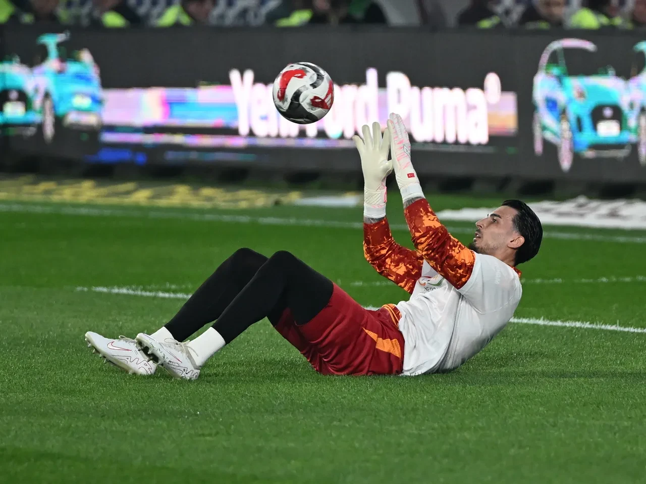 Uğurcan Çakır için Trabzon'da uğultulu gece!