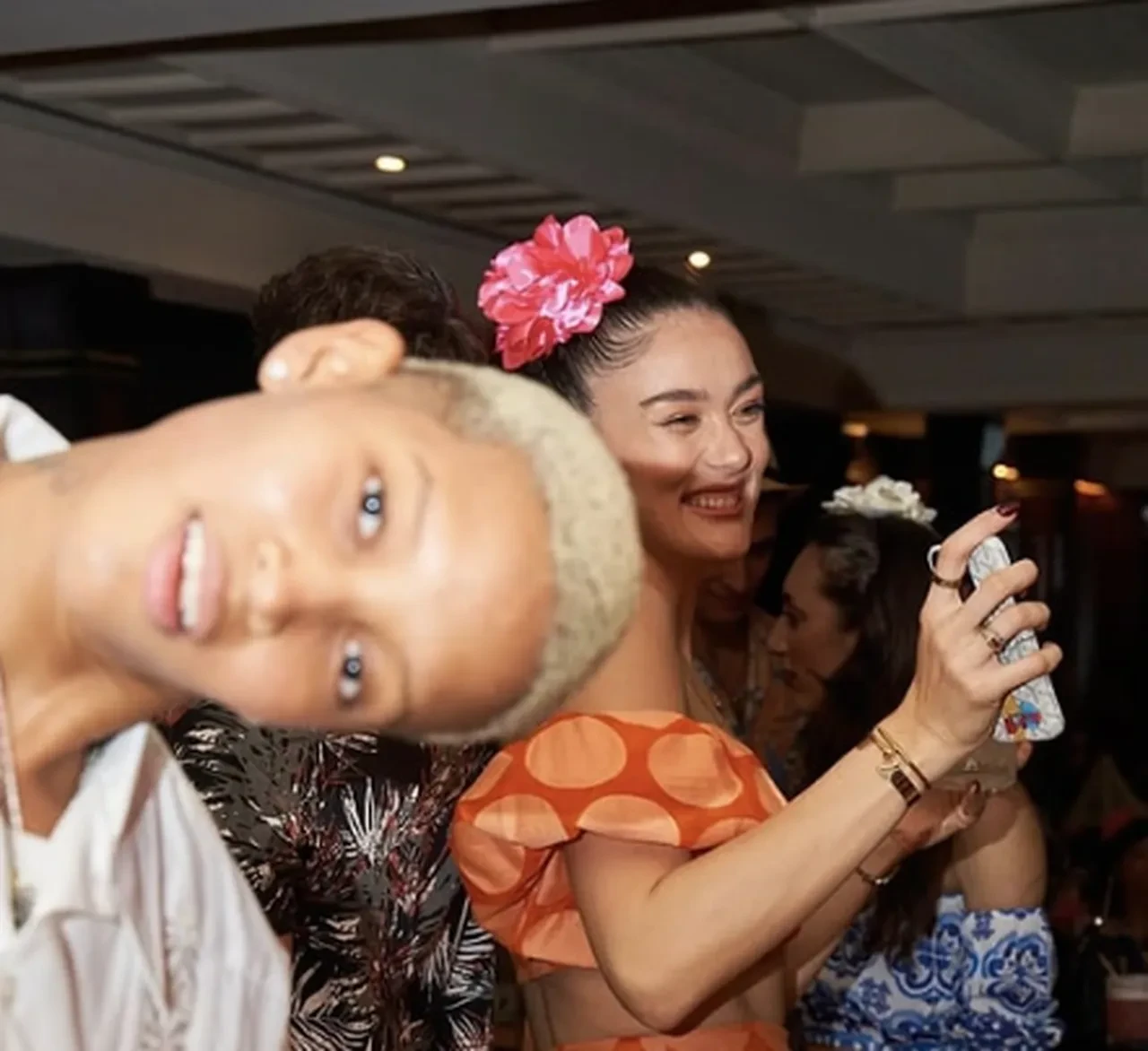 Zehra Güneş ile Melissa Vargas dostluğu bitti! Birbirlerini sildiler