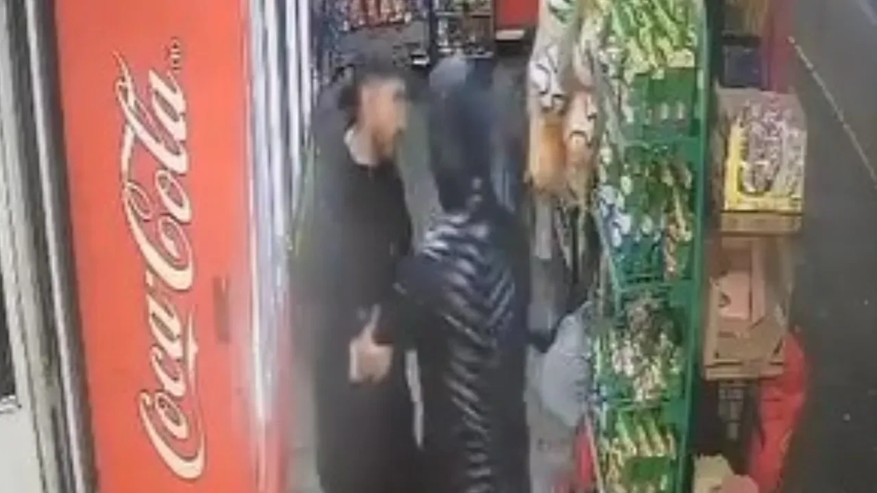 17 yaşındaki genç bıçaklanarak öldü! O kavganın görüntüleri ortaya çıktı