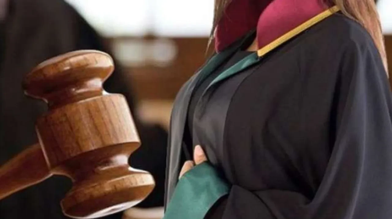 5 Nisan kurumsal avukatlar günü mesajları