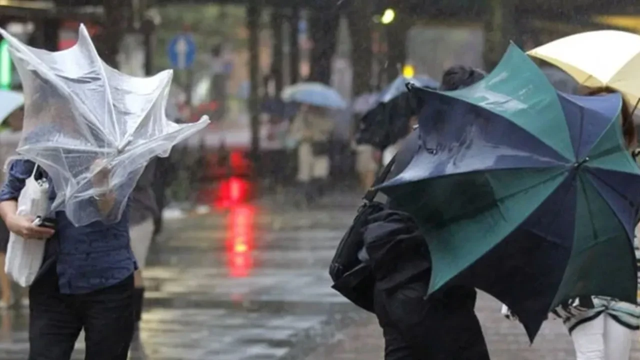 Bahar bitti kış döndü: Balkanlar'dan gelen soğuk dalga sıcaklıkları 8 derece düşürecek! 