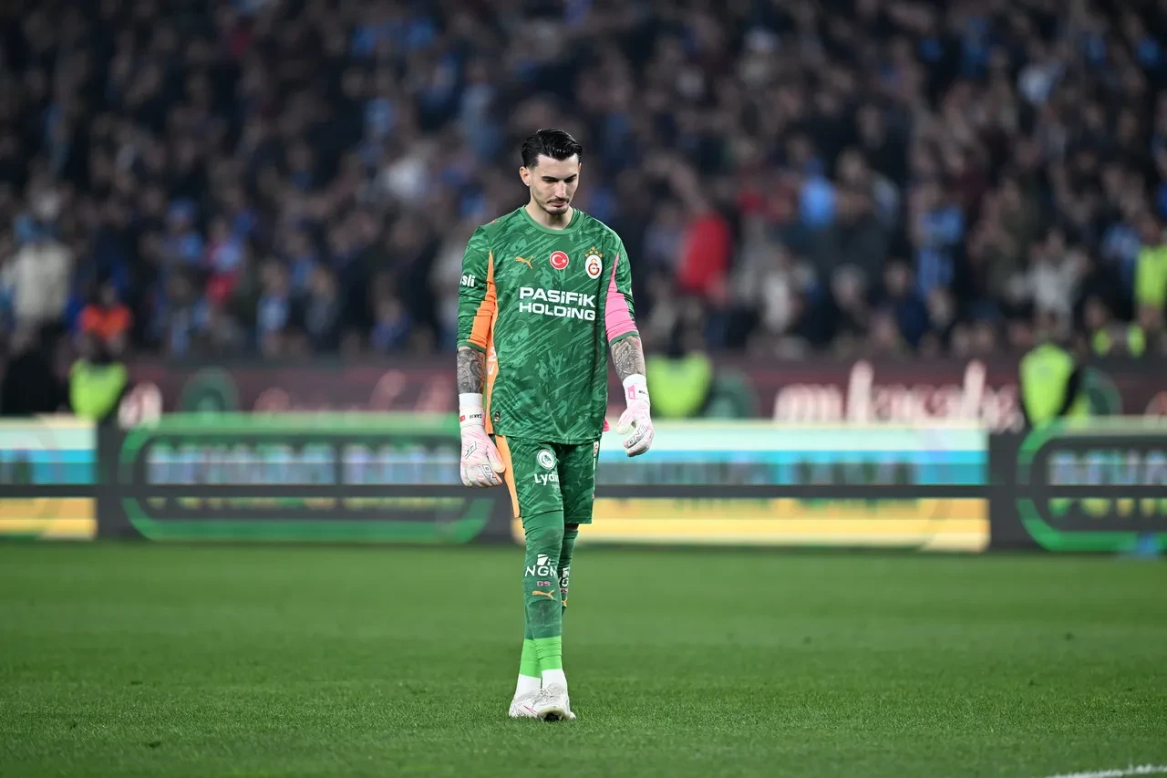 Günay Güvenç'ten Trabzonspor taraftarına Uğurcan Çakır tepkisi: Herkes bir yere yazsın, cevabını vereceğiz!