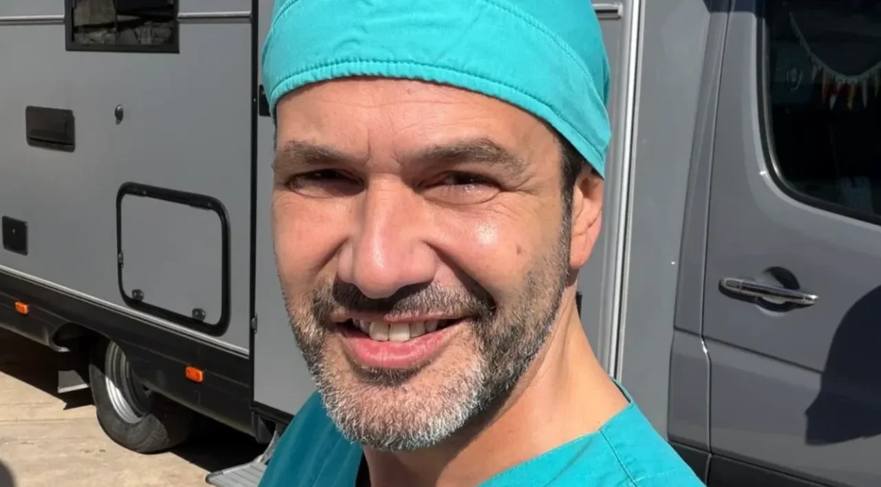  Keremcem, yıllar sonra oyunculuğa Doktor Başka Hayatta dizisi ile dönüyor! Keremcem'in yeni rolü heyecanlandırdı