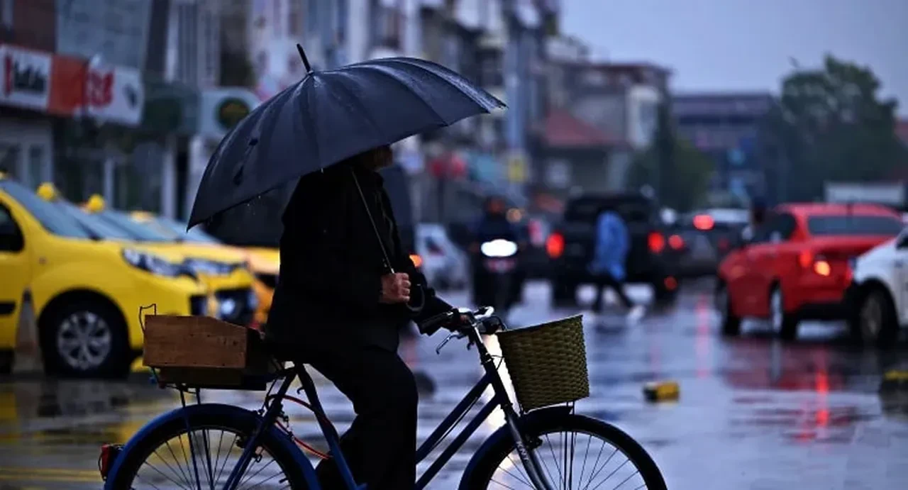 Meteoroloji il il uyardı: Sağanak, kar ve çığ tehlikesine dikkat!