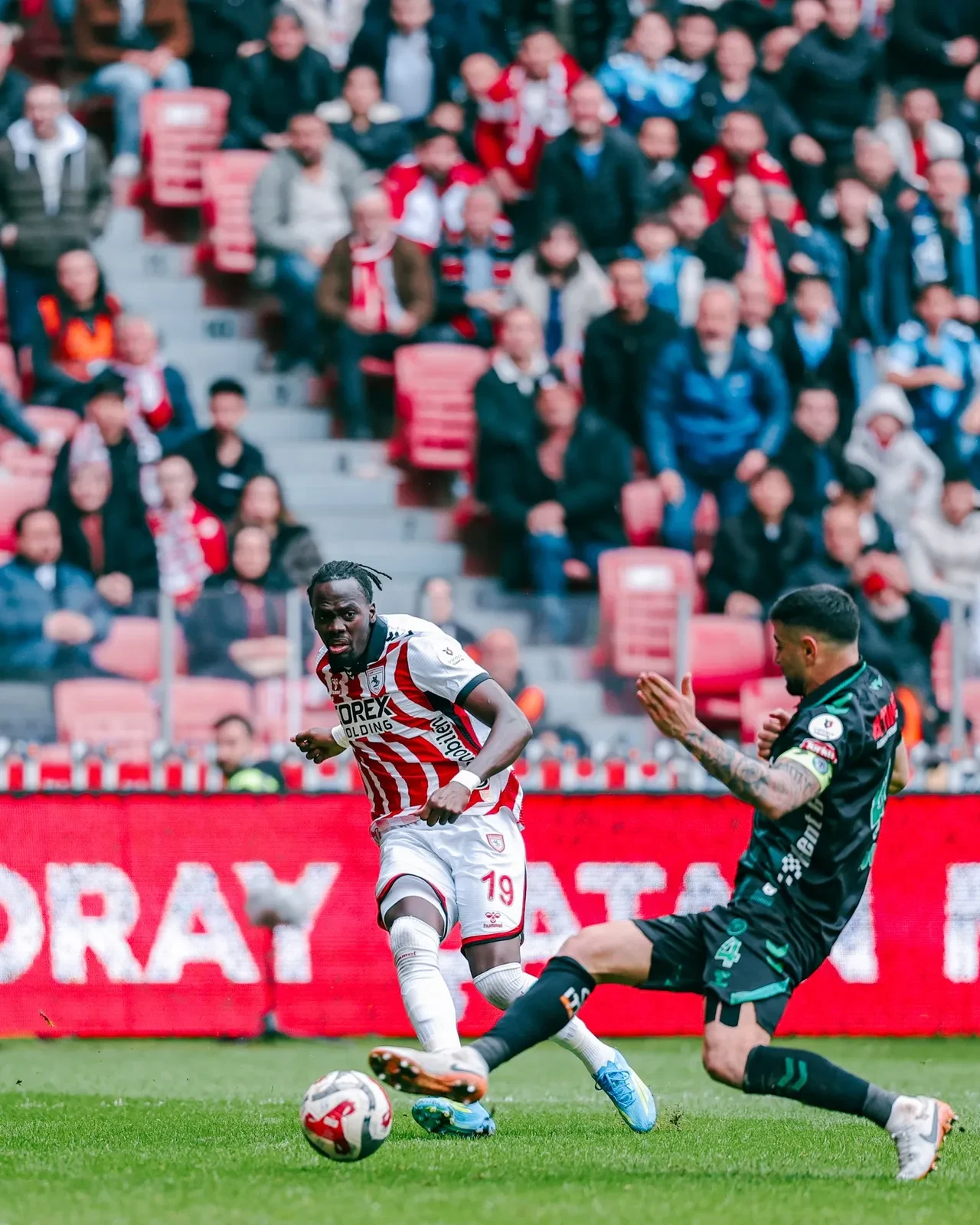 Samsunspor ve Konyaspor arasında dev çıkmaz: 4 gol, 1 kırmızı kart, 1 penaltı!