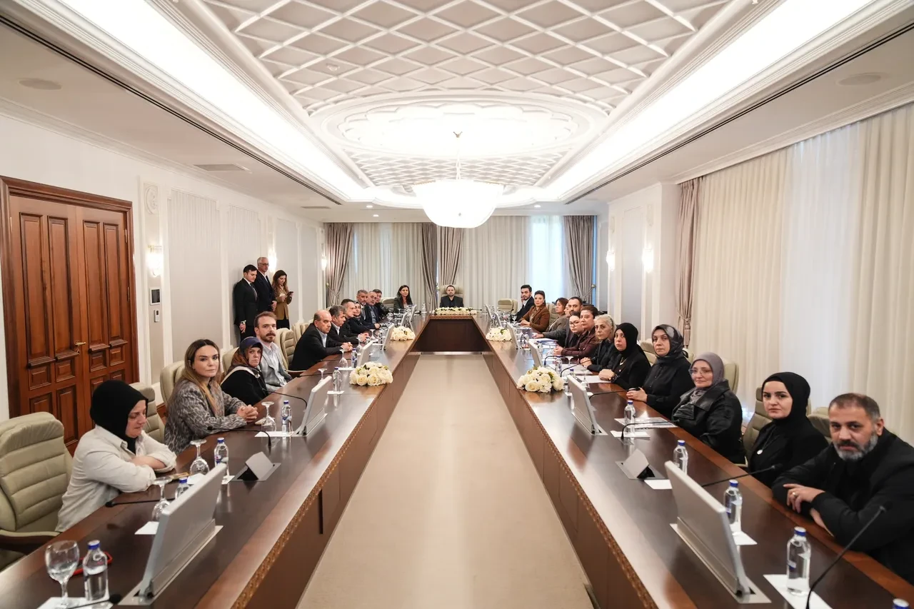 Suça sürüklenen çocuklarla ilgili düzenleme geliyor: Bakan Gürlek ailelerle buluştu