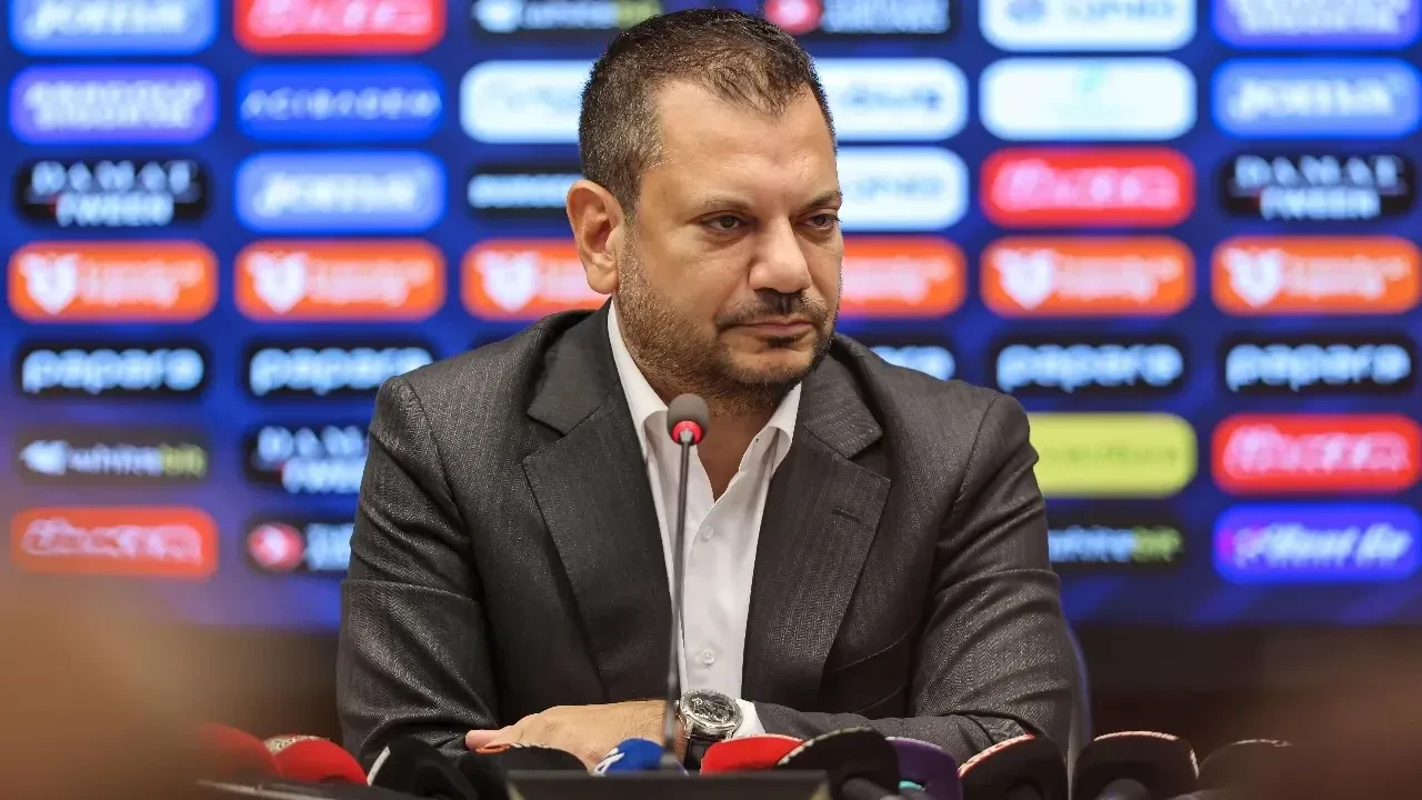Trabzonspor'da Ertuğrul Doğan'dan gözdağı: "Herkes haddini bilsin!"