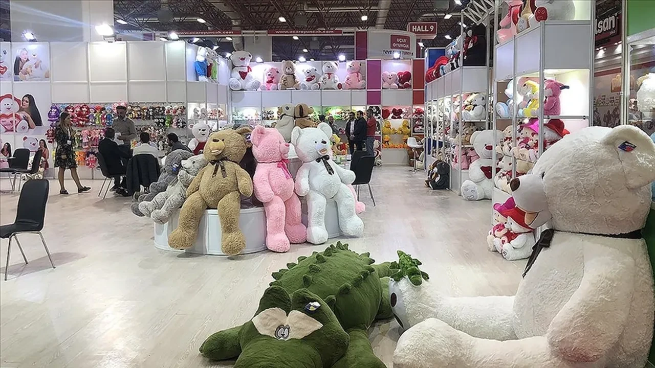 Alışveriş yaparken bu işarete dikkat! Bakanlık çocuk, oyuncak ve kırtasiye ürünlerinde uyardı