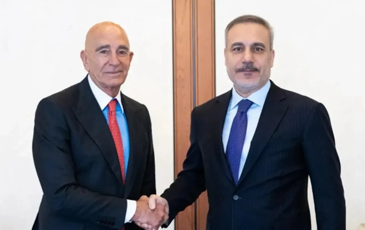 Bakan Fidan'dan peş peşe savaş diplomasisi! Tom Barrack ve İranlı mevkidaşıyla görüştü