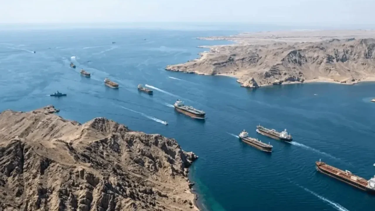 Bakan Uraloğlu'ndan Hürmüz Boğazı açıklaması: 3 Türk gemisi güvenle ayrıldı