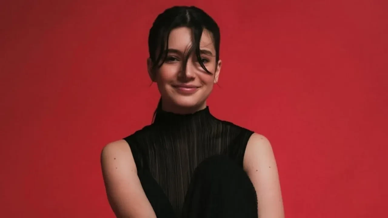 Delikanlı dizisinin Dila’sı Mina Demirtaş kimdir? Mina Demirtaş kaç yaşında, hangi dizilerde oynadı?