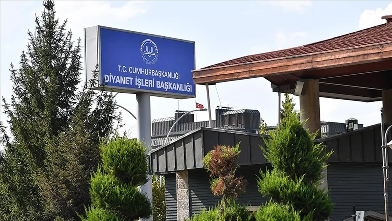 Diyanet 3.200 personel alımı başvuruları 2026: DİB personel alımı hangi kadrolara, başvuru tarihi açıklandı mı?