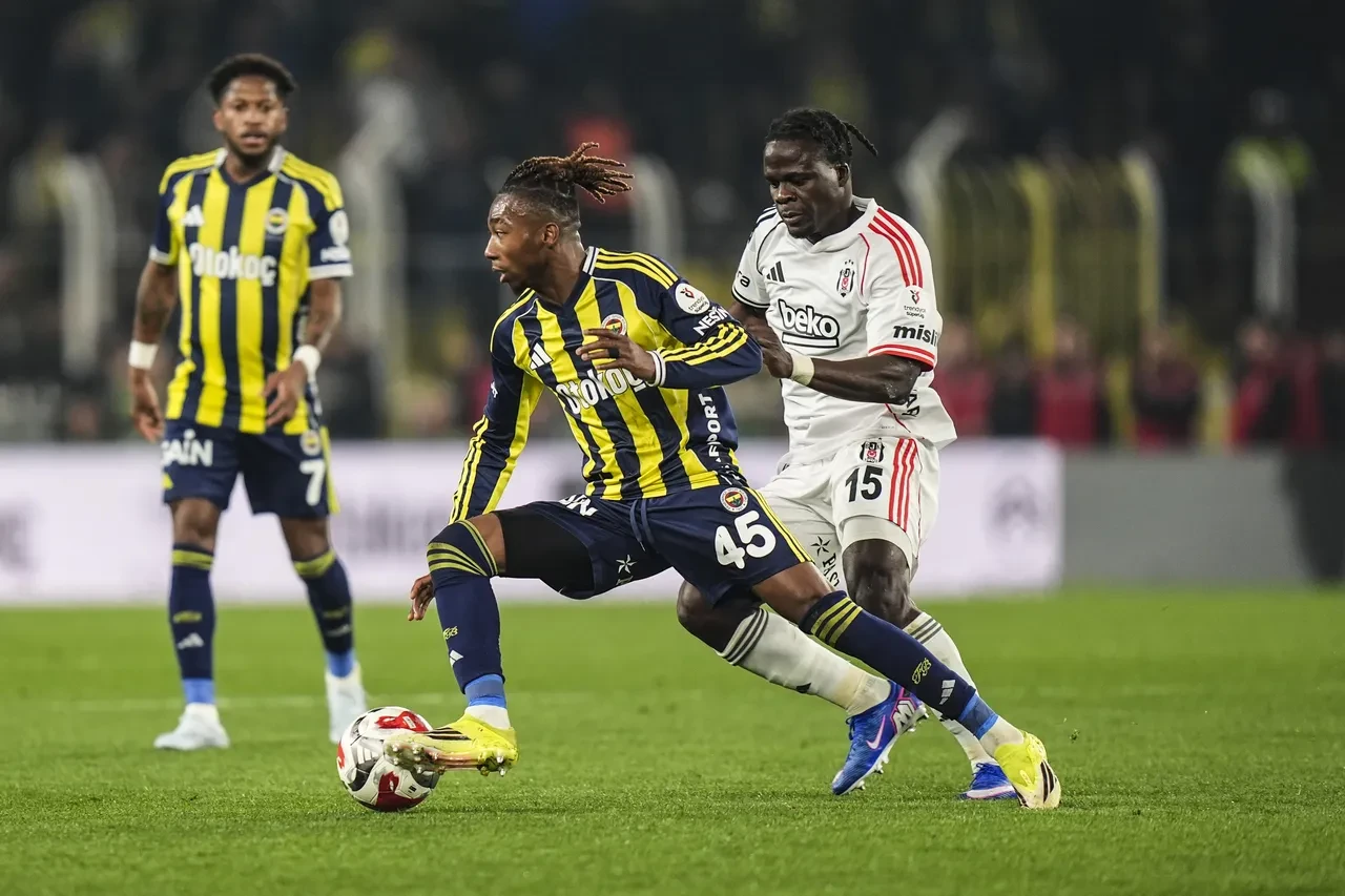 Fenerbahçe - Beşiktaş derbisi sonrası Noa Lang'dan ortalığı karıştıran paylaşım! Sosyal medyada gündem oldu