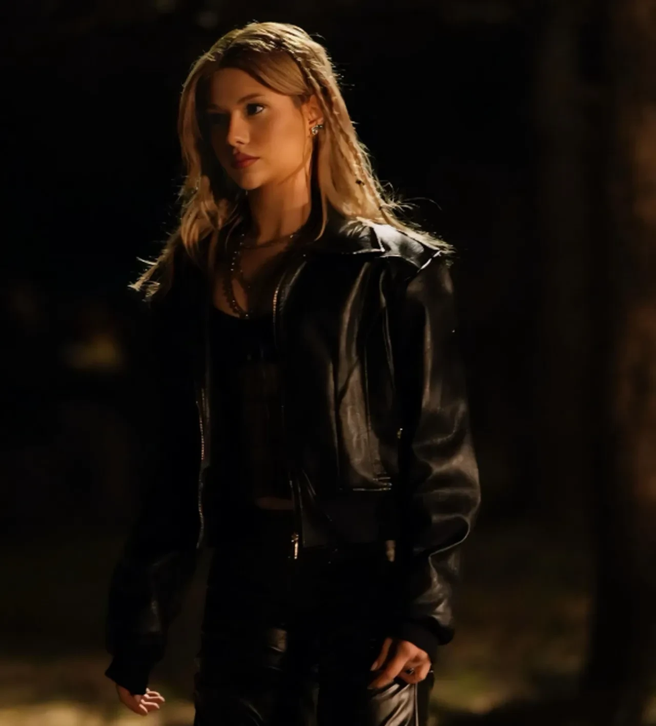 Genç sanatçı Dia, Antalya’da sahne aldı