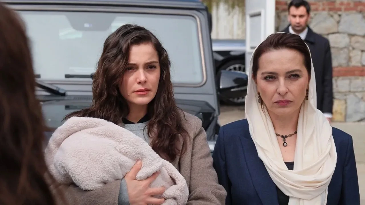 Kıskanmak Şaziye diziye veda mı ediyor? İpek Tuzcuoğlu Kıskanmak dizisinden ayrılacak mı? 