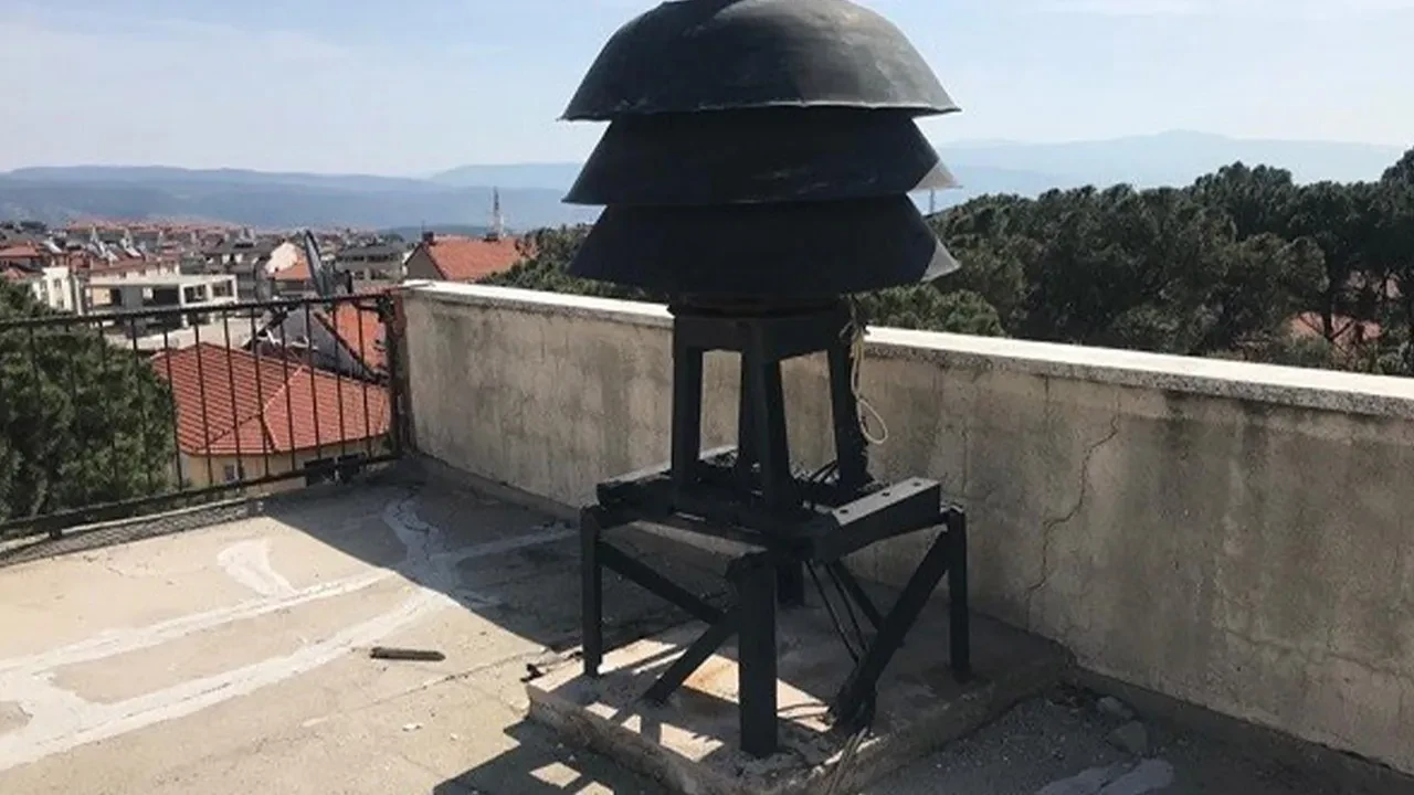 Semti ayağa kaldıran ses! Deprem veya savaş zannettiler