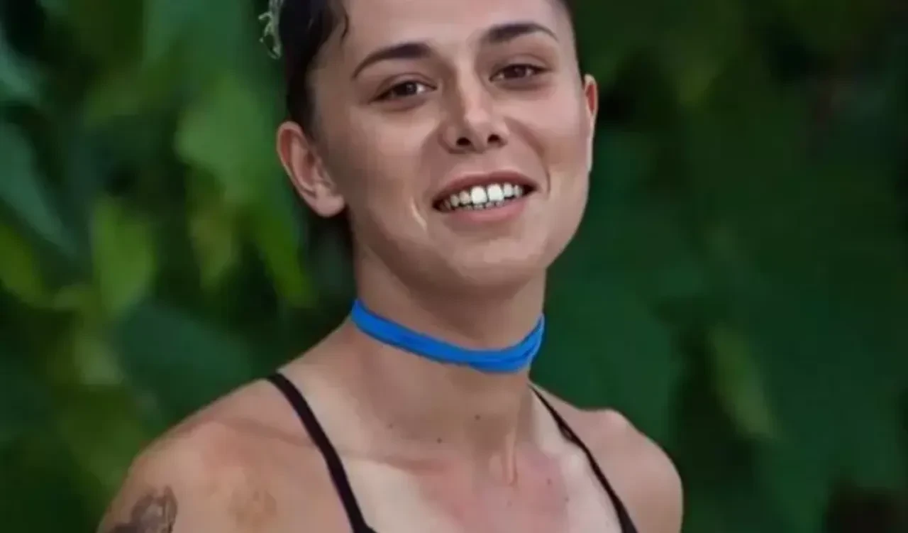 Survivor Nefise Karatay'ın Murat Boz krizi gündem oldu! Karatay: Herkes işine baksın, Murat Boz benimle ilgilendi çatlayın!