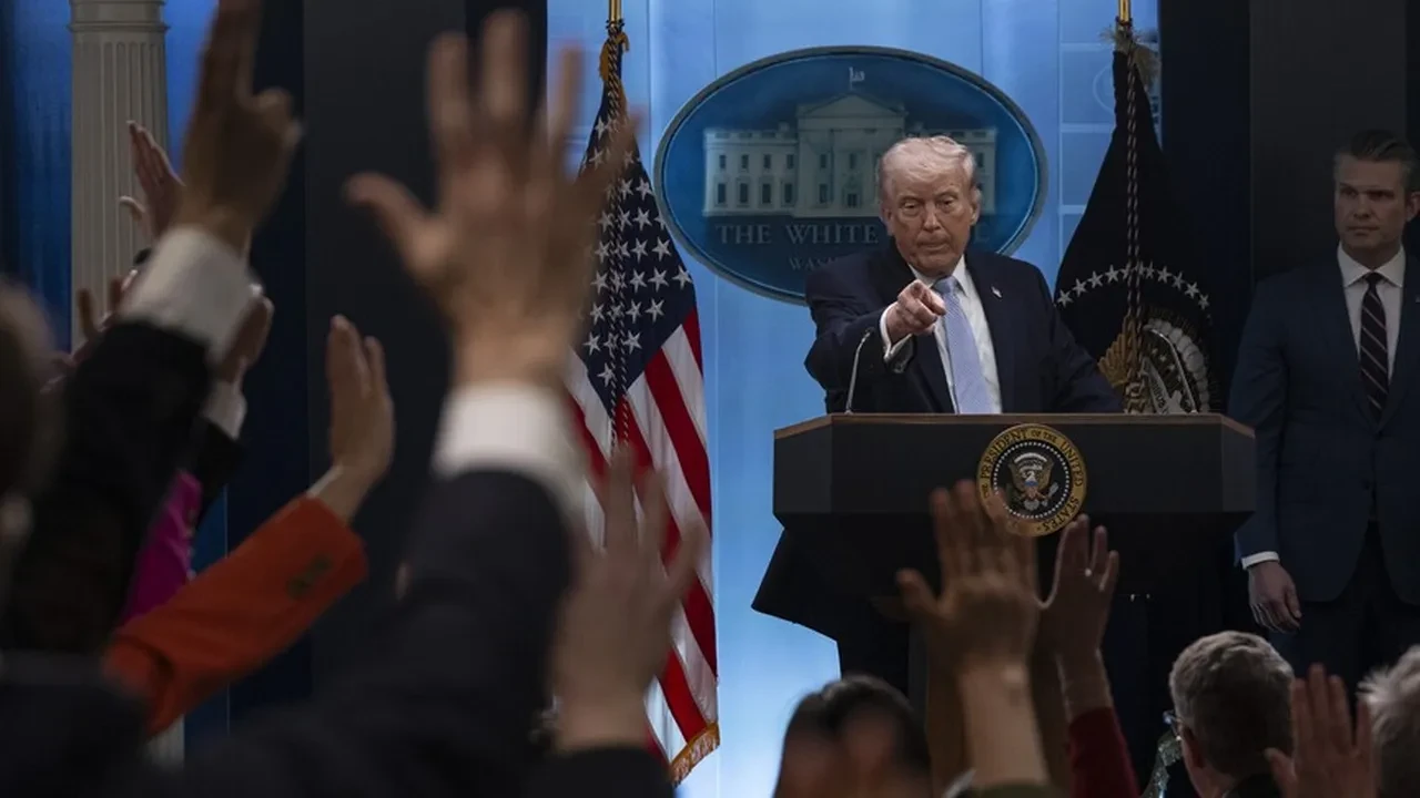 ABD’nin İran’a verdiği süre saat kaçta bitiyor? Trump'tan ABD İran savaşına ilişkin yeni açıklama!