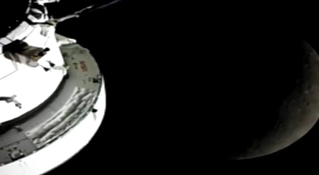 Artemis II ile tarihin en uzak noktası: Ay yolculuğunda rekor anları paylaşıldı