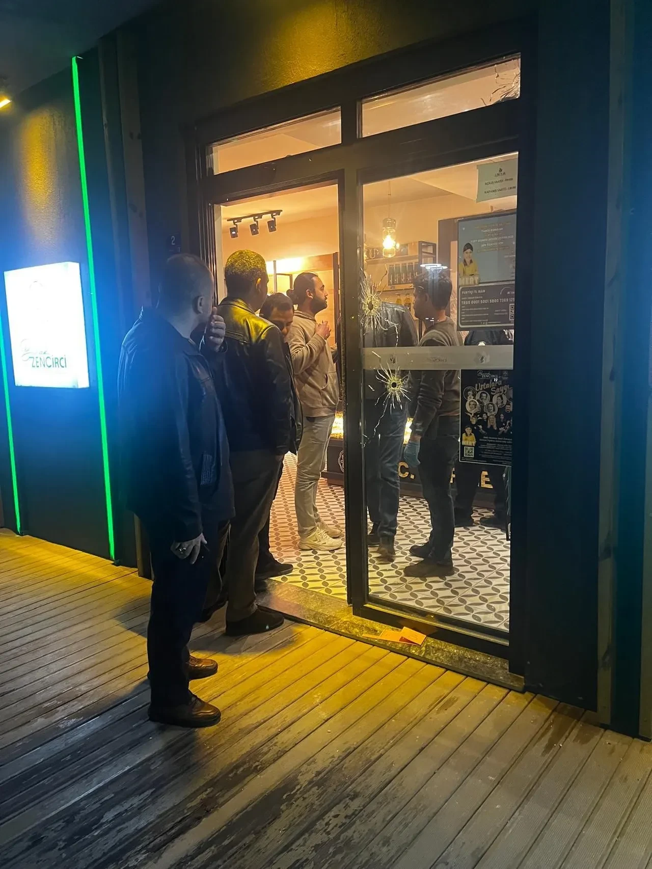 Aydın'da belediyenin mağazasına saldırı