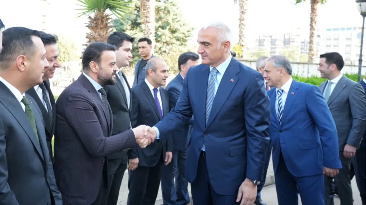 Bakan Ersoy sahadan duyurdu: Osmaniye’ye 678,8 milyon liralık dev yatırım