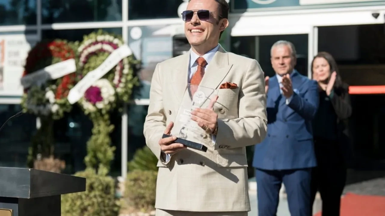 Delikanlı dizisinin ınstagram hesabında şaşırtan gelişme! Takipçi sayısı sıfırlandı!