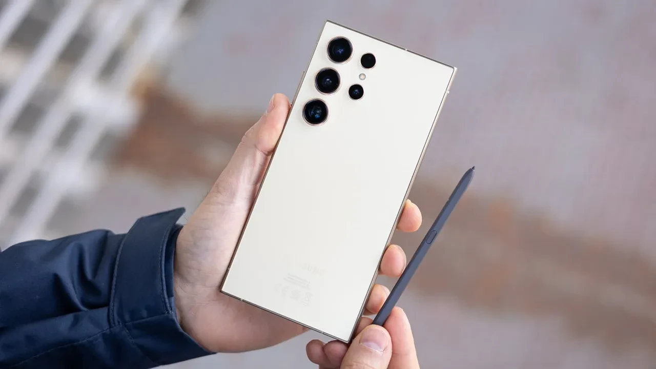 Eskimiş telefonunu hâlâ saklayanlar dikkat! Başınıza çok büyük dertler açabilir: Dikkat etmeniz gerekenler