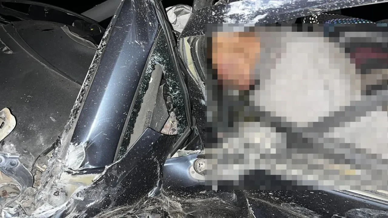 Eskişehir'de Günyüzü Kaymakamı kaza geçirdi: 1 kişi hayatını kaybetti 2 kişi yaralandı!