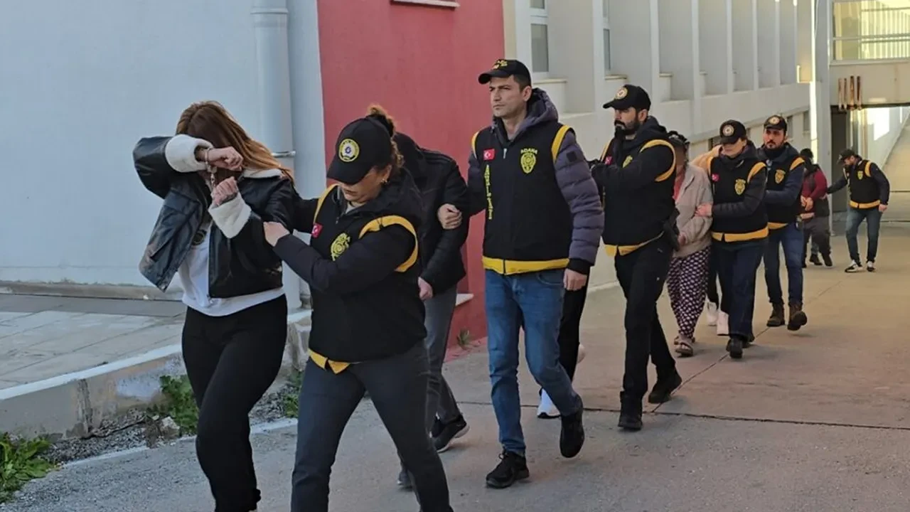 Masaj salonu adı altında fuhuş merkezi! 700 milyon TL'den fazla işlem hacmi: 21 kadın koruma altına alındı