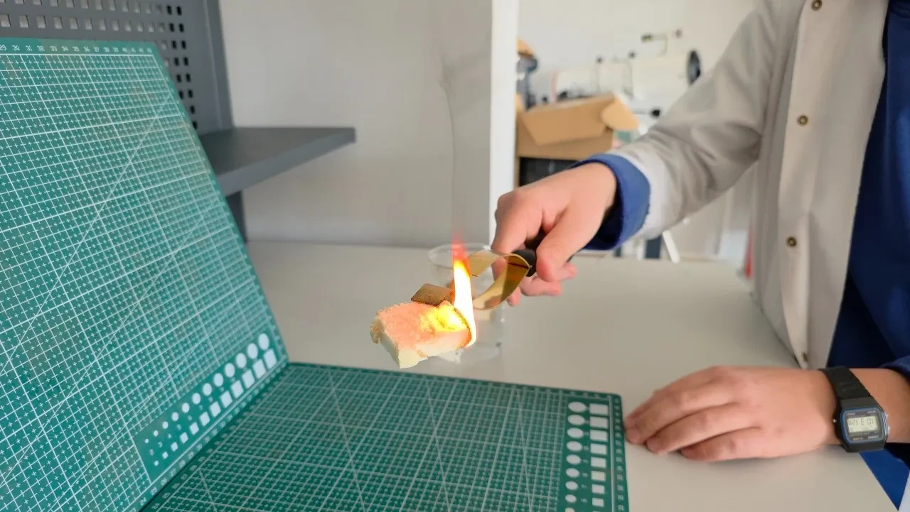 Ortaokul öğrencisi, çöpe atılan pirinç kabuklarını yalıtım malzemesine çevirdi