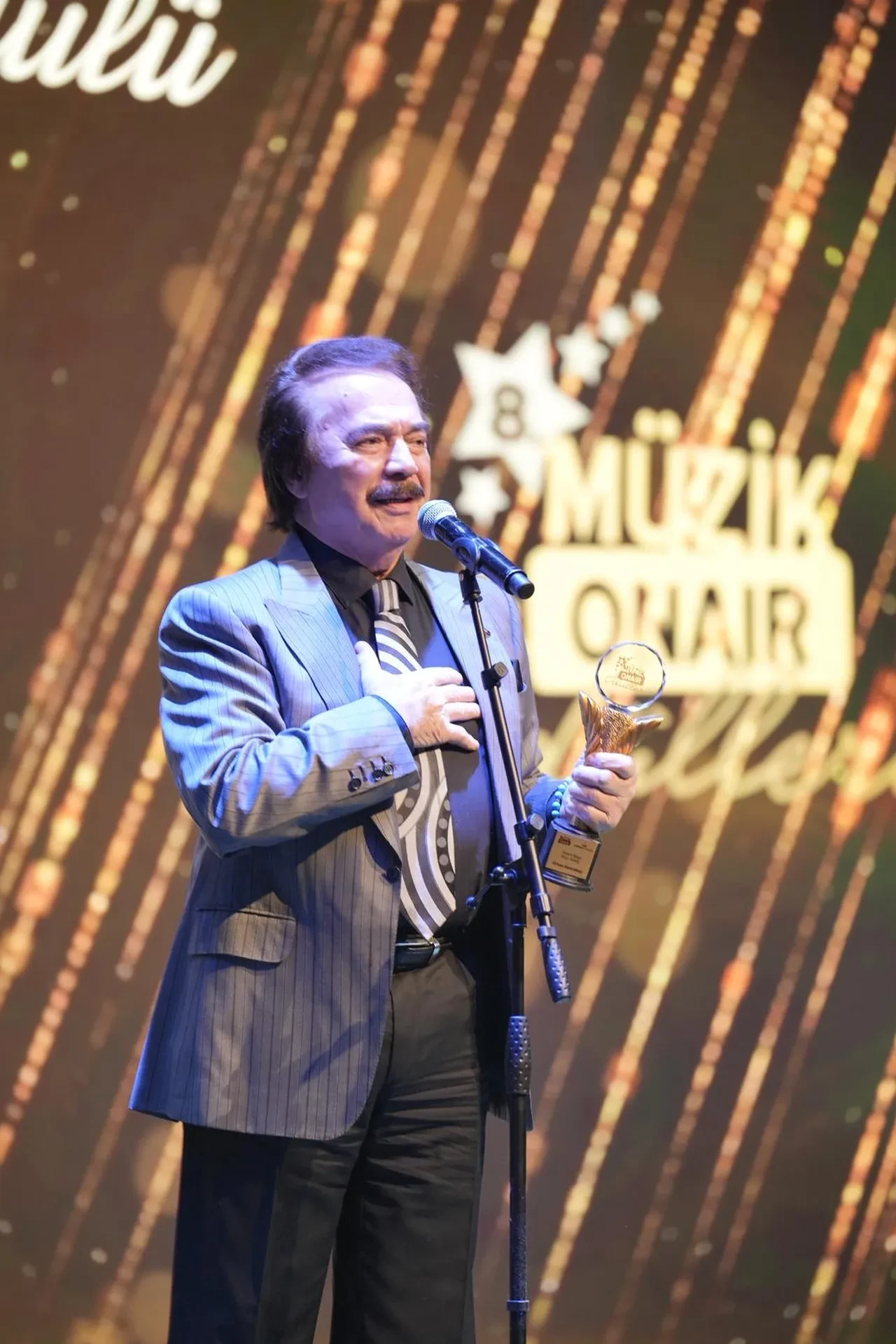 Sanat dünyası bu gecede buluştu! 8. Müzikonair Ödül Töreni’ne yıldız akını