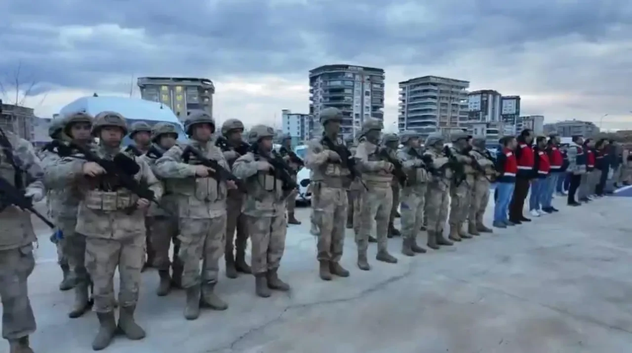 Şanlıurfa'da DEAŞ operasyonu! Çok sayıda gözaltı var