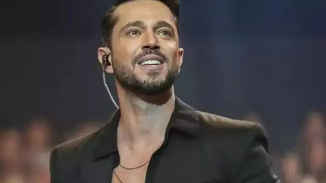 Survivor 2026 Nefise Karatay’ın Murat Boz çılgınlığı devam etti! Birleşme partisindeki detaylar